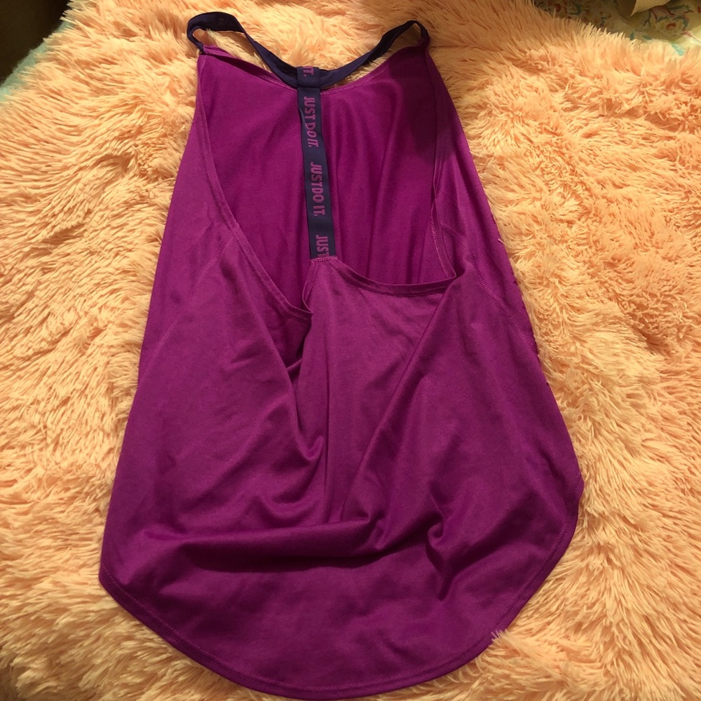 Under armor tank size large